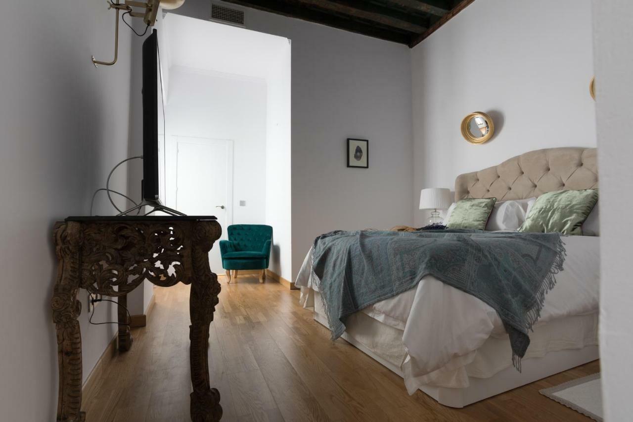 San Jeronimo 17 Suites กรานาดา ภายนอก รูปภาพ