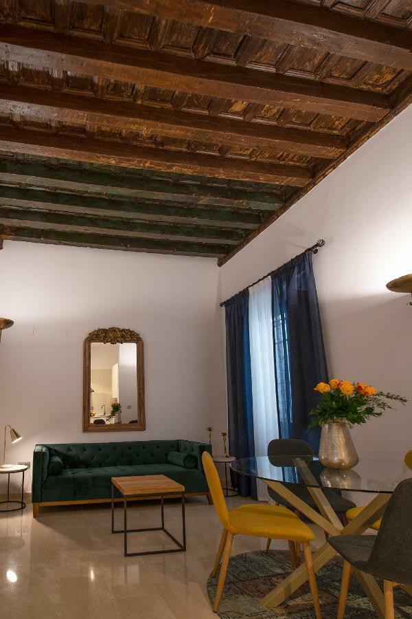 San Jeronimo 17 Suites กรานาดา ภายนอก รูปภาพ