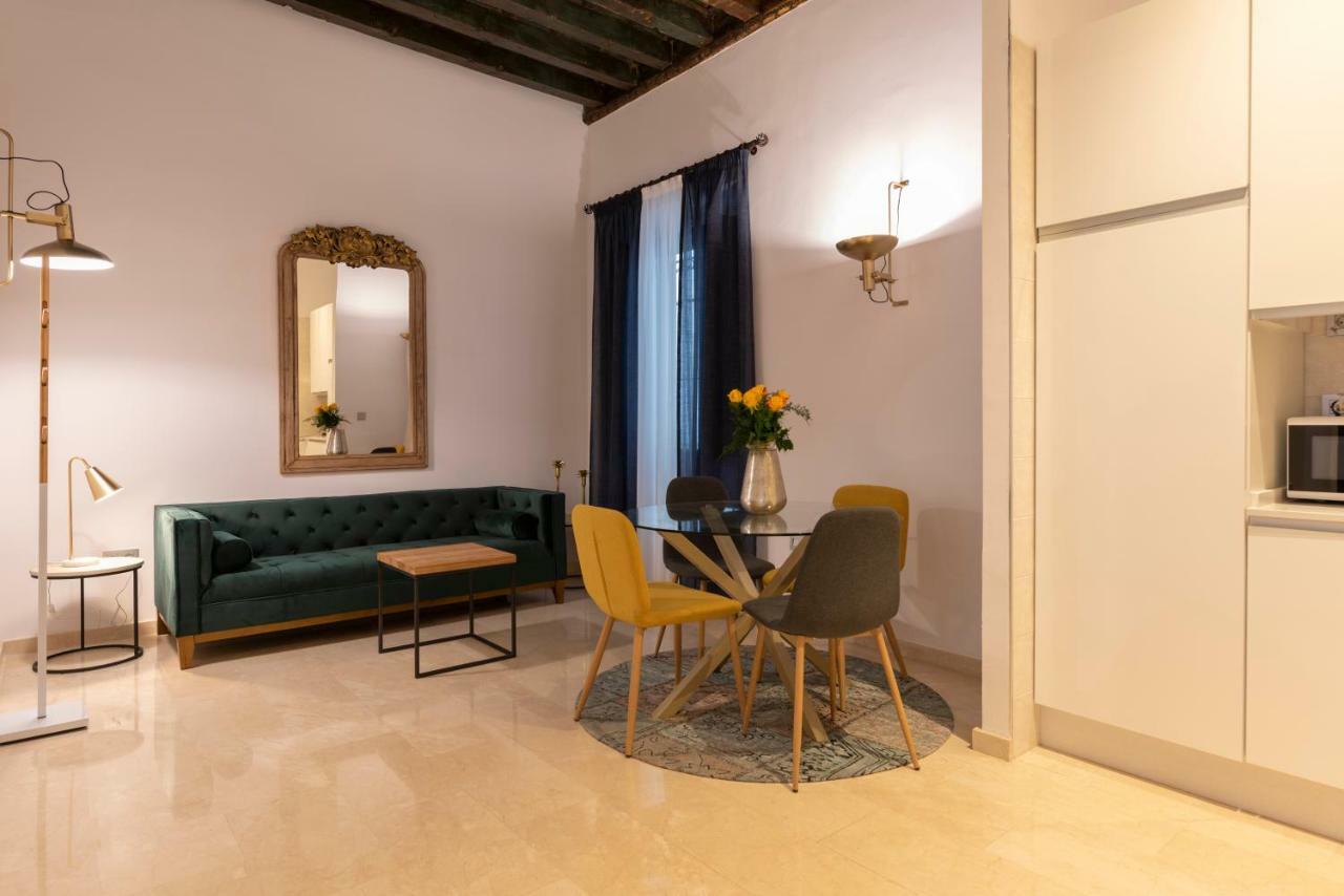 San Jeronimo 17 Suites กรานาดา ภายนอก รูปภาพ